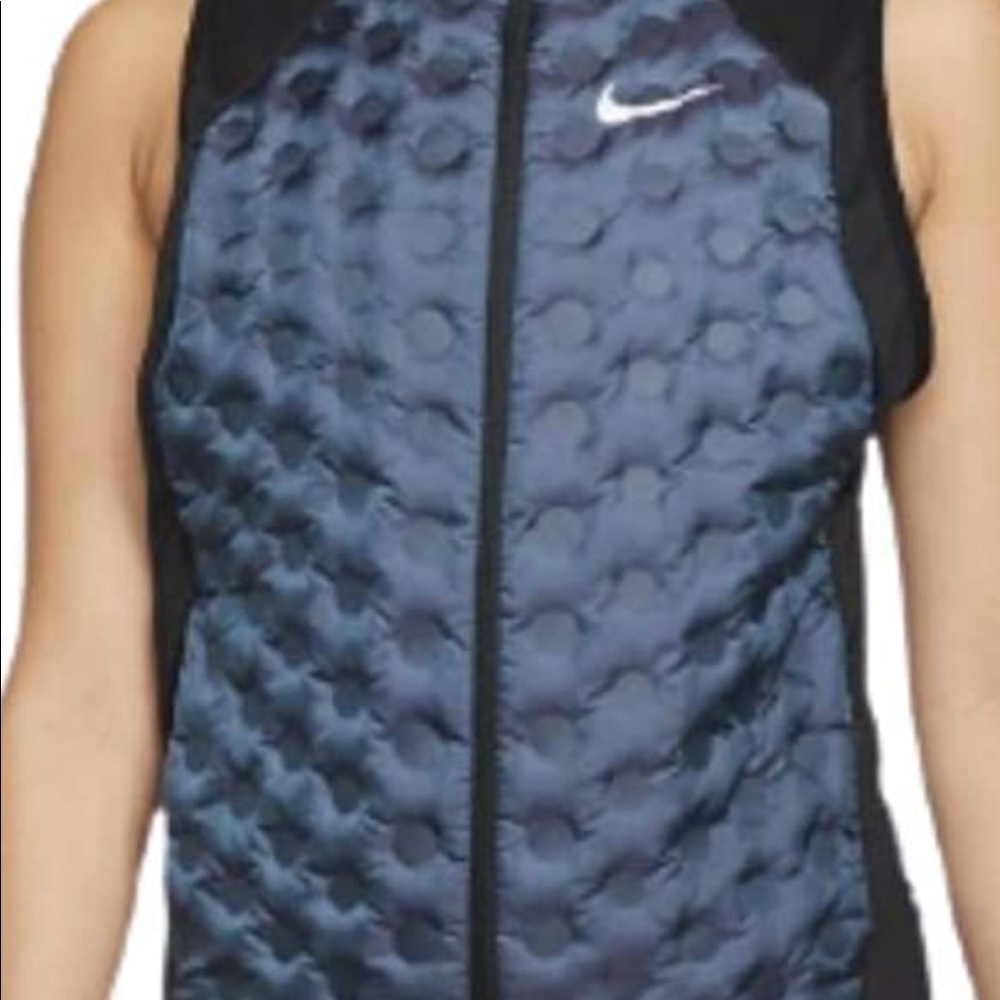 Nike women’s AeroLoft power down filled running vest